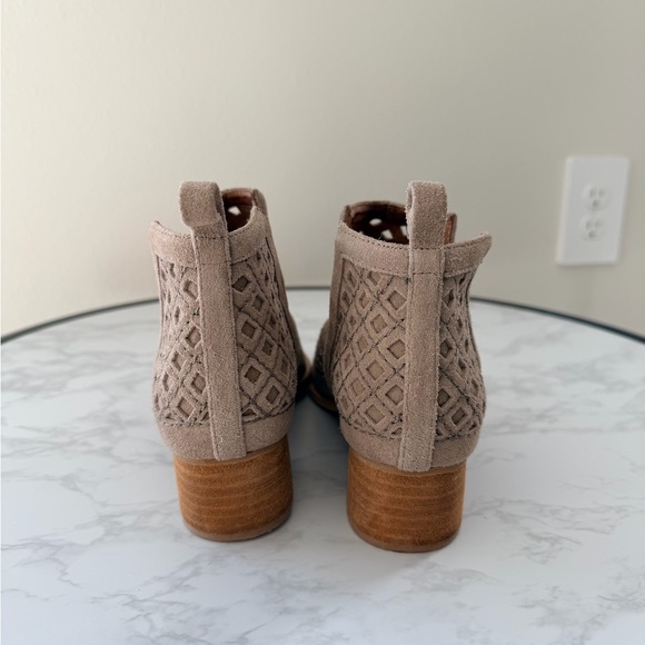 Jeffrey Campbell Ankle Booties – Size 7 - Picture 6 of 10
